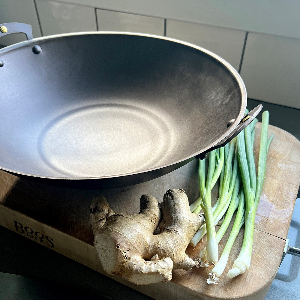 Netherton Prospector-Handled Spun Iron Wok