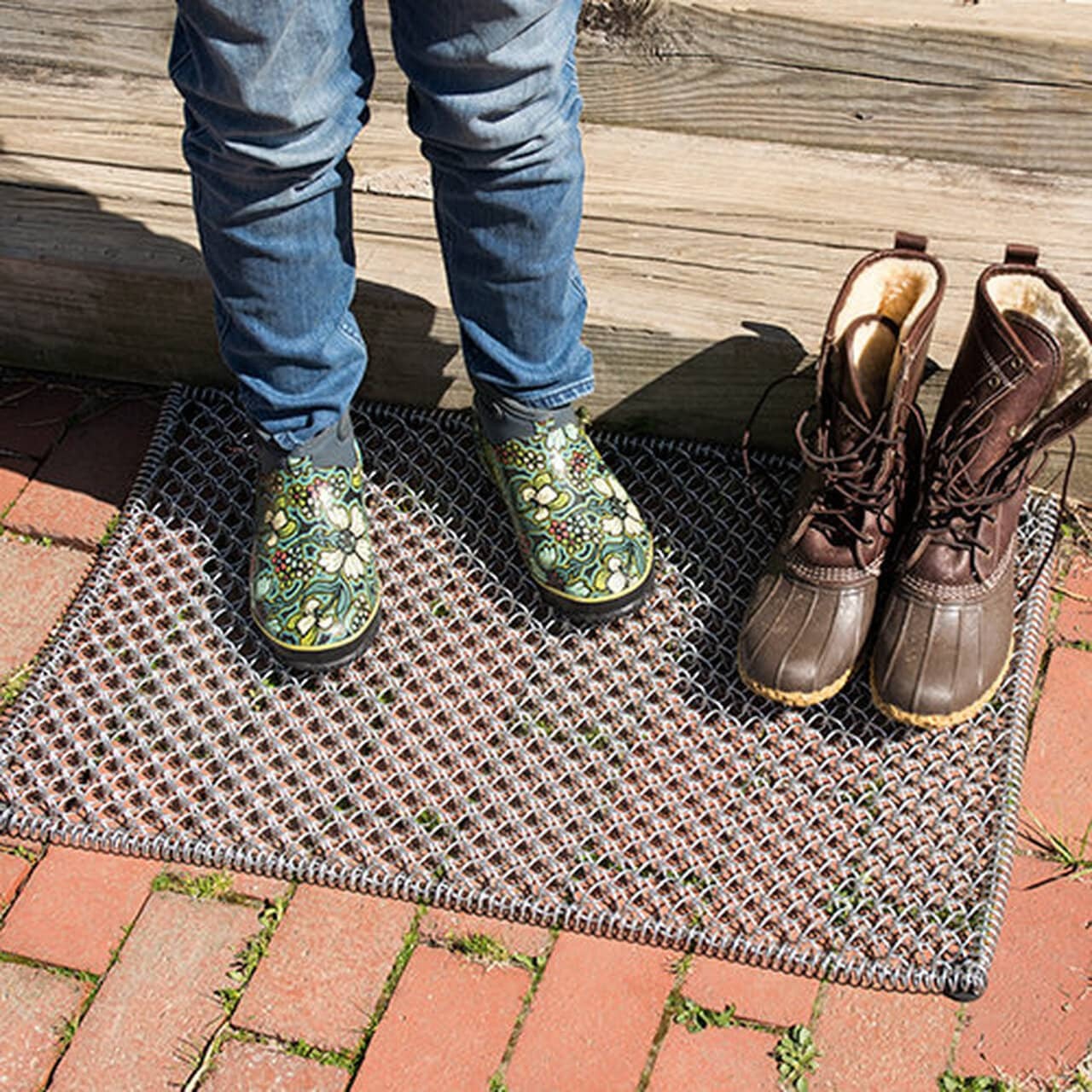Small Steel-Coil Mat 15 x 23"