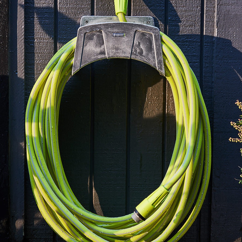 Ultra Tough 100' Hose Weighs Just 5 Pounds