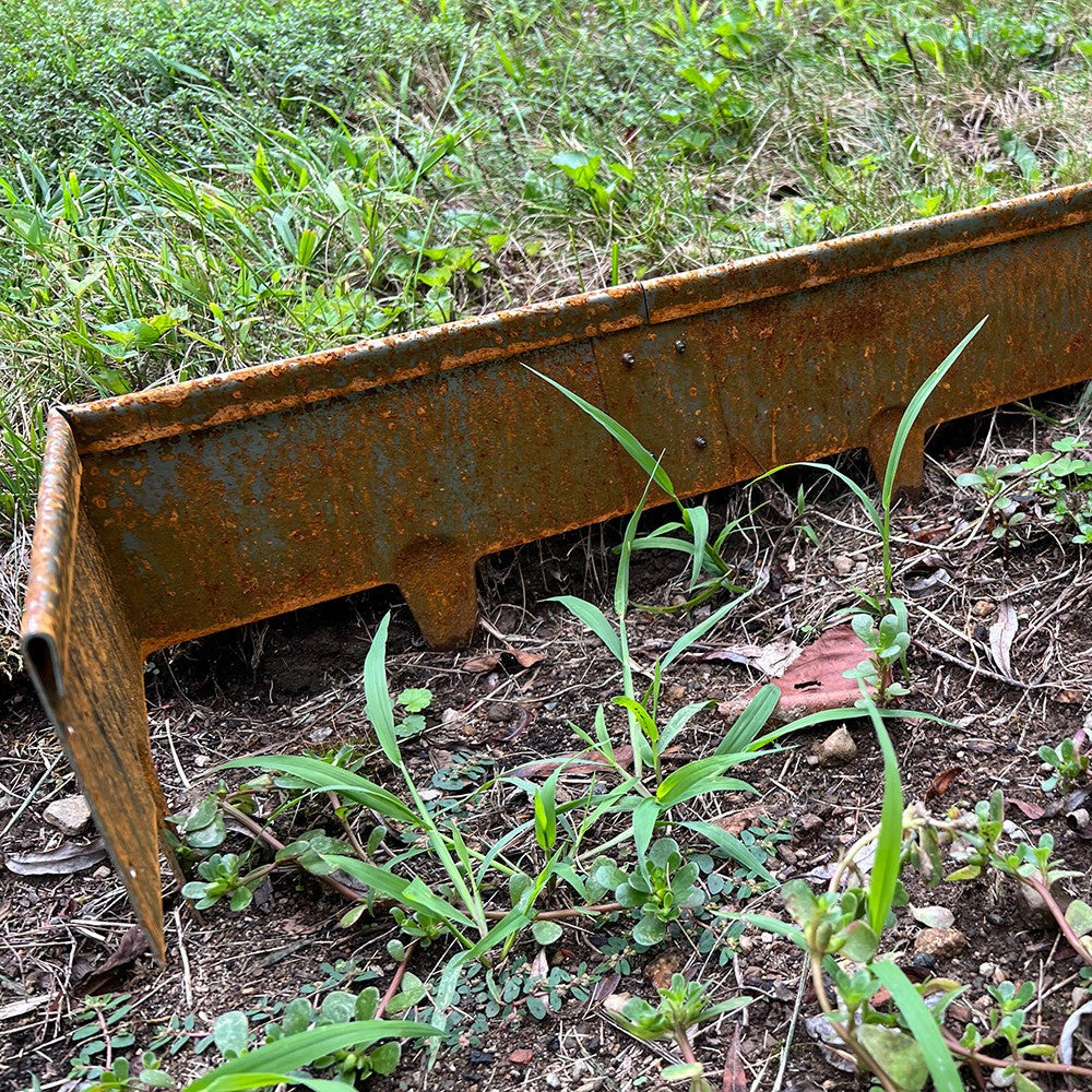 Cor-Ten Steel Lawn Corners (Set of 2)
