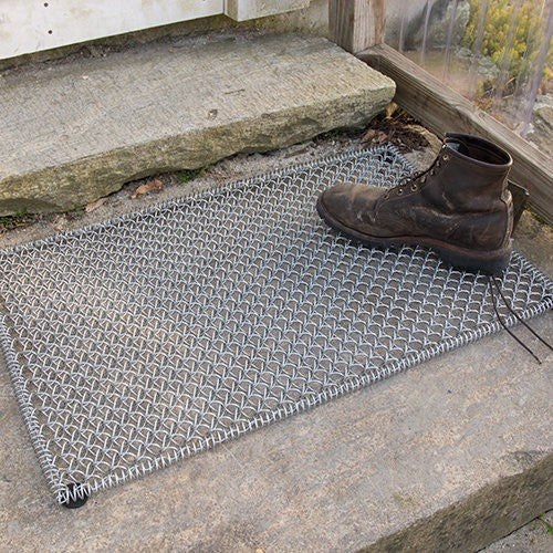 Small Steel-Coil Mat 15 x 23"
