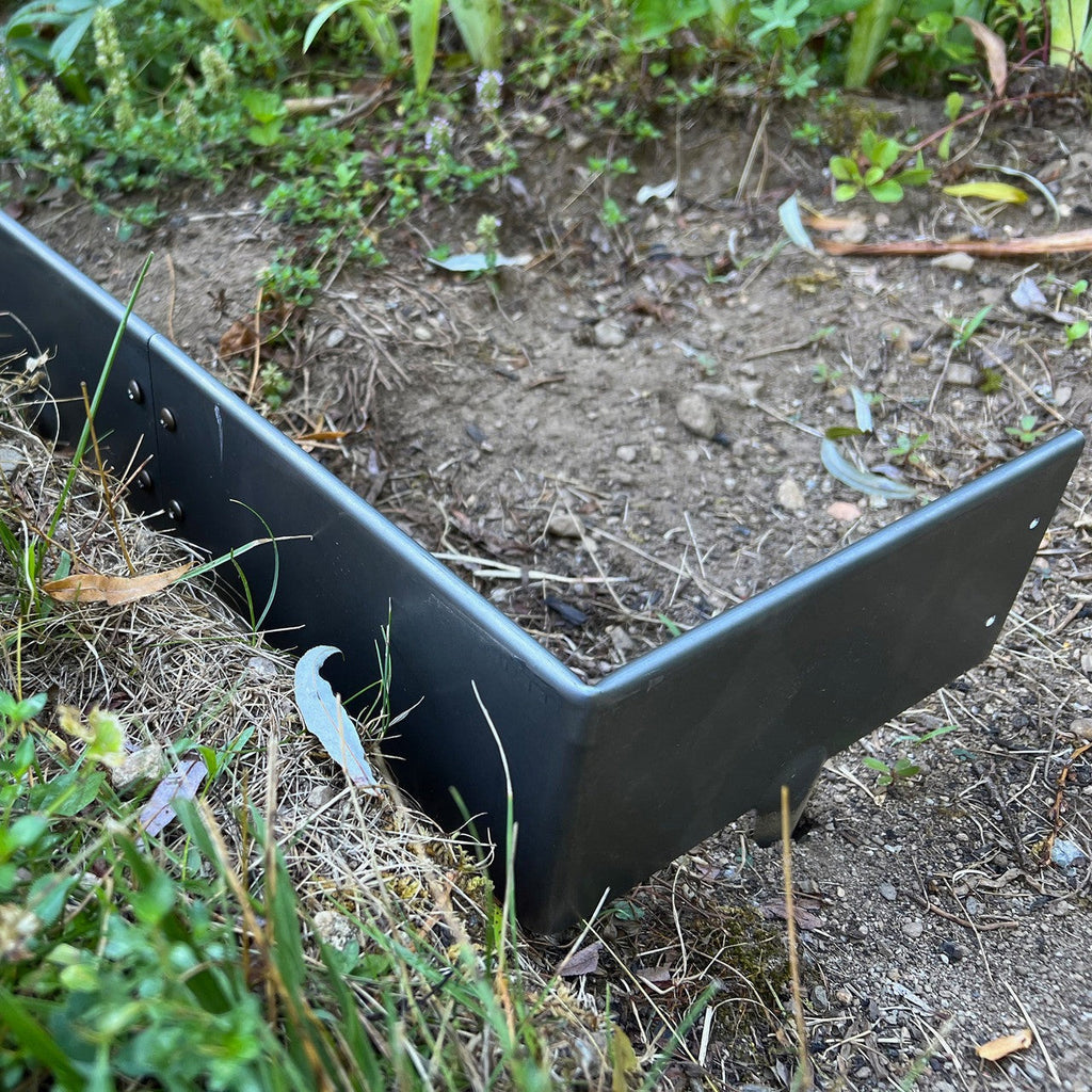 Cor-Ten Steel Lawn Corners (Set of 2)