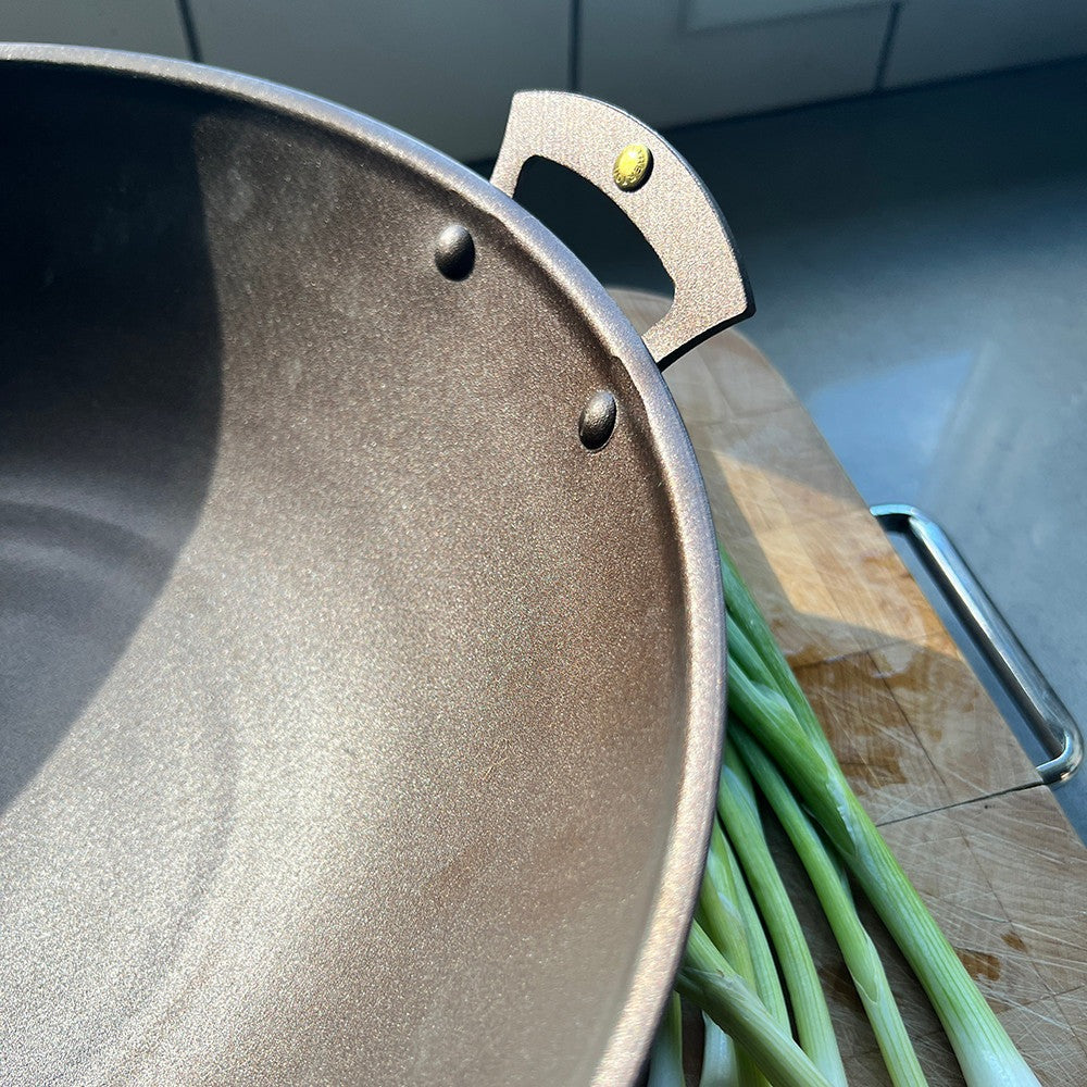 Netherton Prospector-Handled Spun Iron Wok