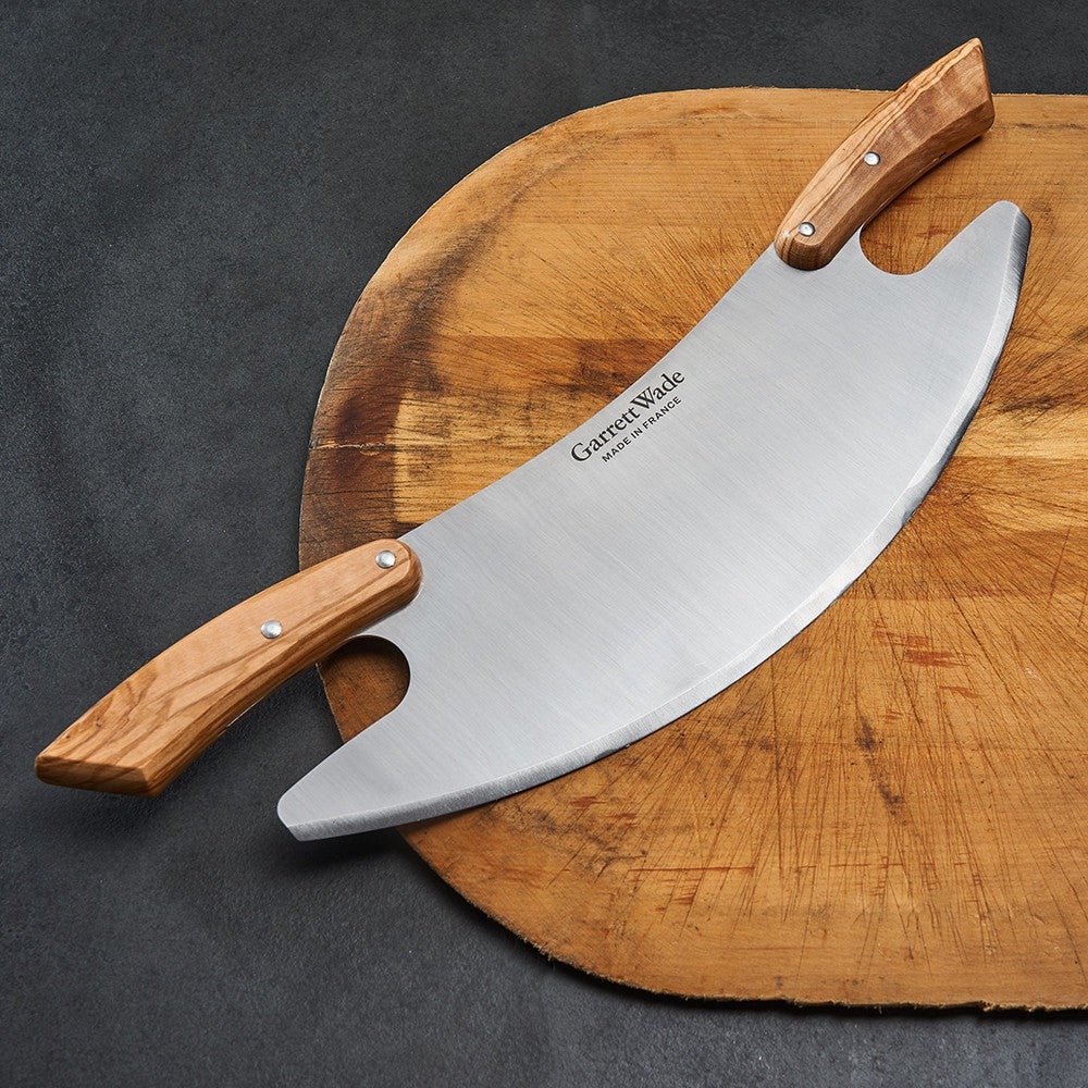 Garrett Wade’s Rocking Pizza Knife