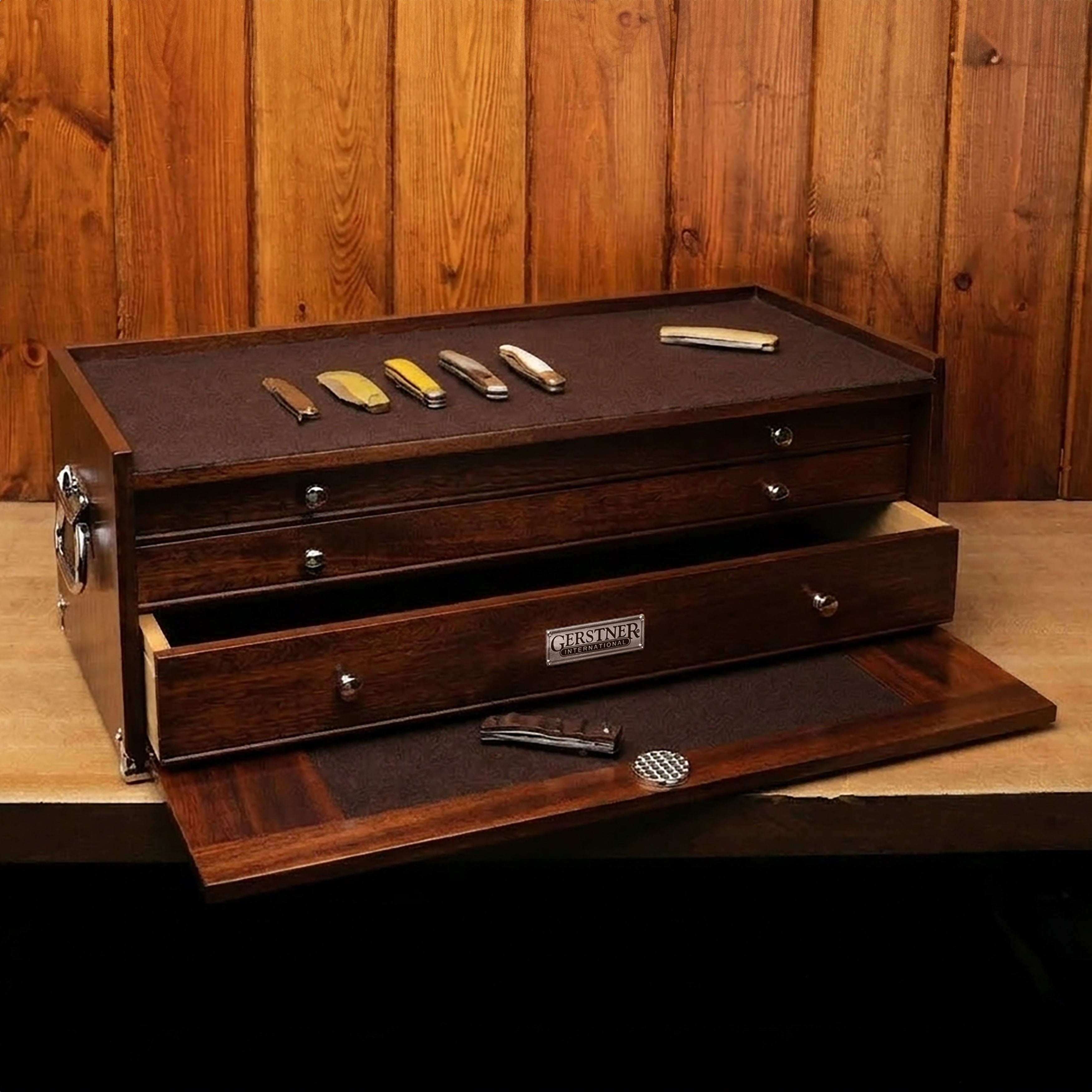Gerstner Collector's Oak Storage Chest