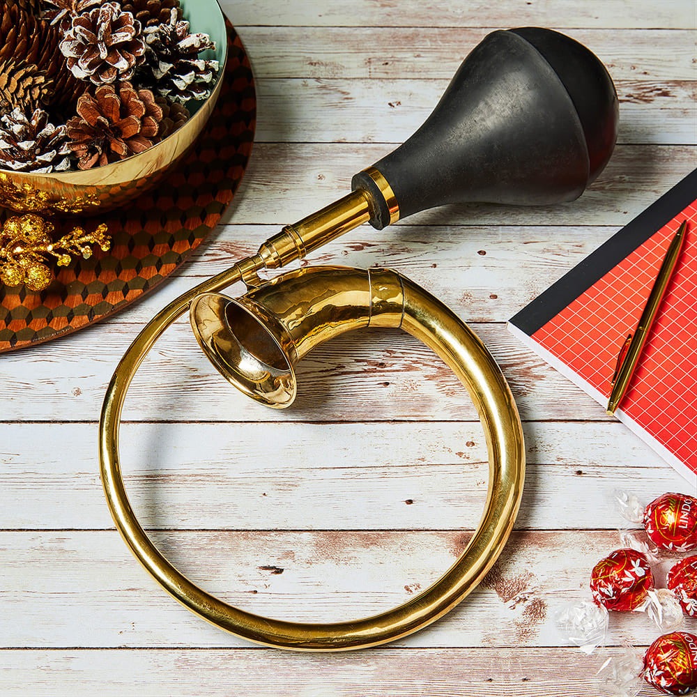 Vintage-Styled Brass Horn With Rubber Bulb
