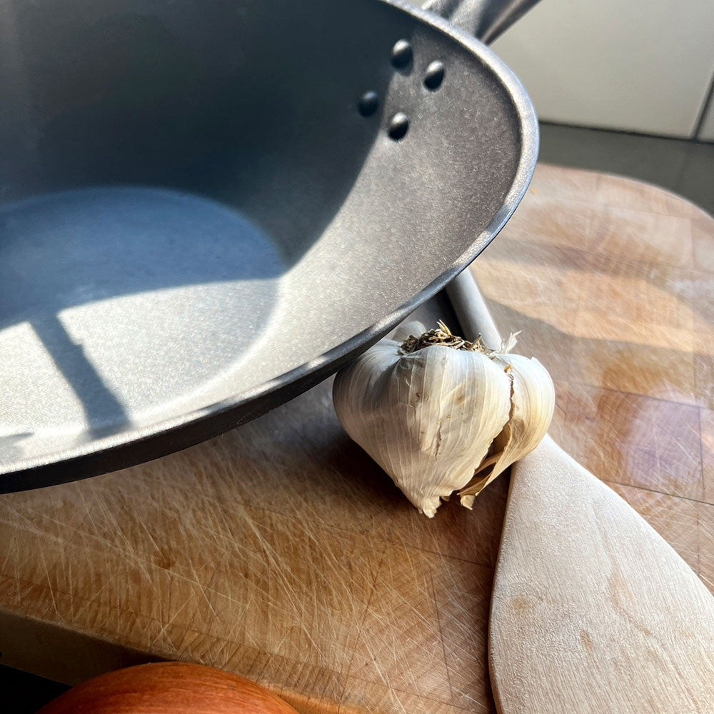 Netherton Long-Handled Spun Iron Wok
