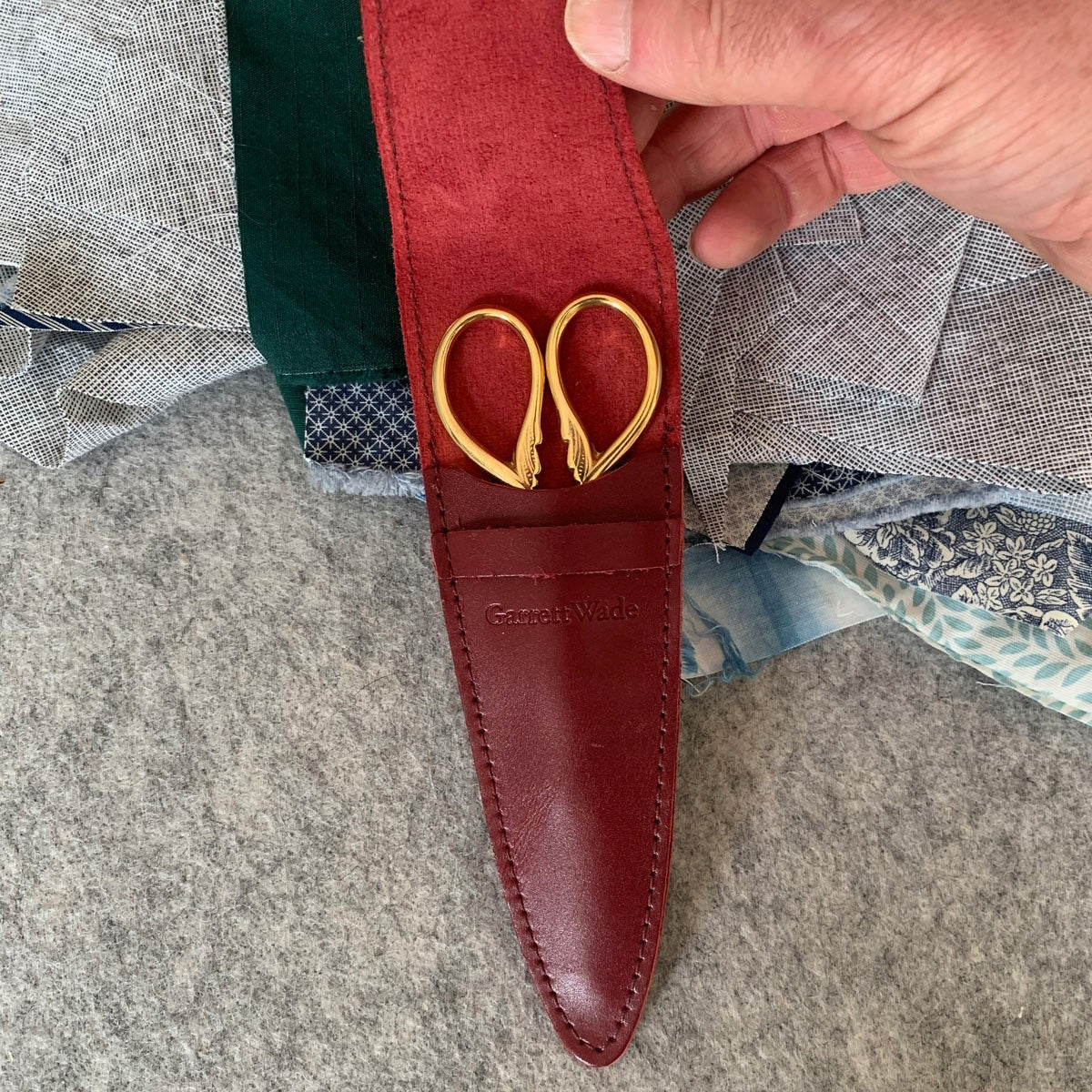 6” Gilded Sewing Scissors with French Leather Case