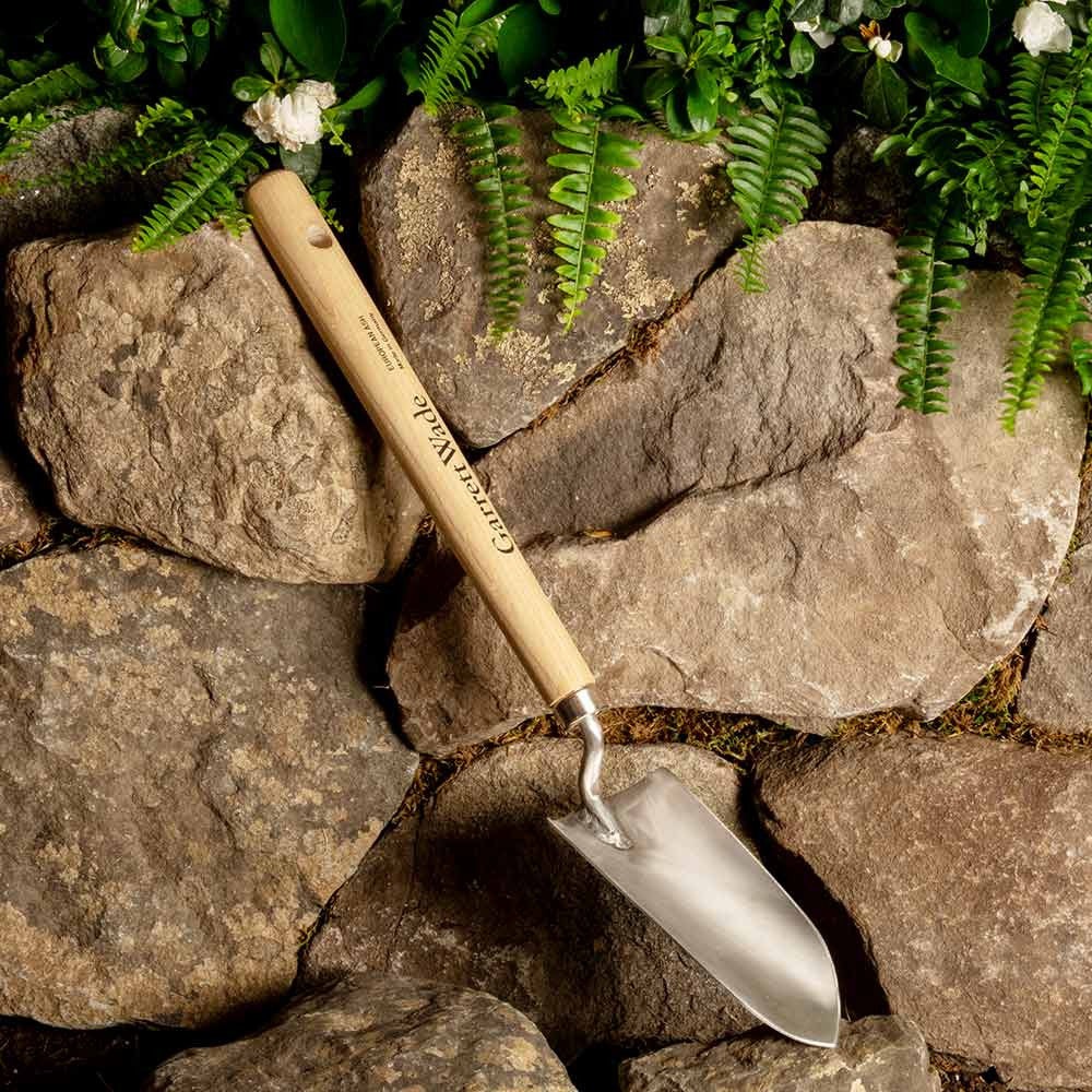 Half-Length Shovel