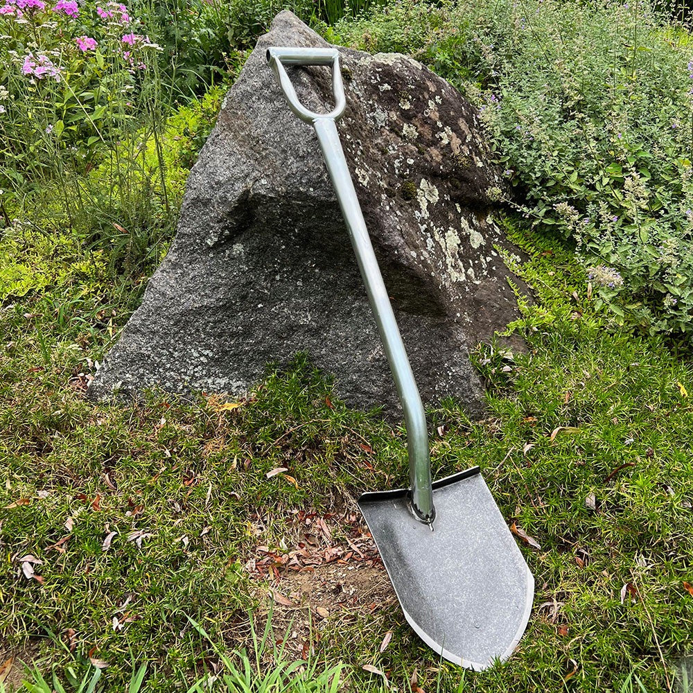 USA Made Pointed Shovel